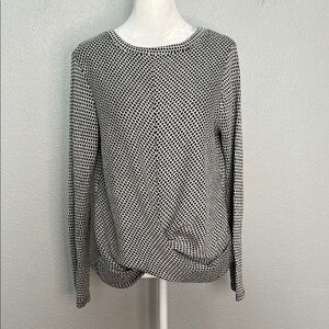 BCX Twist Front Long Sleeve Top Size Medium